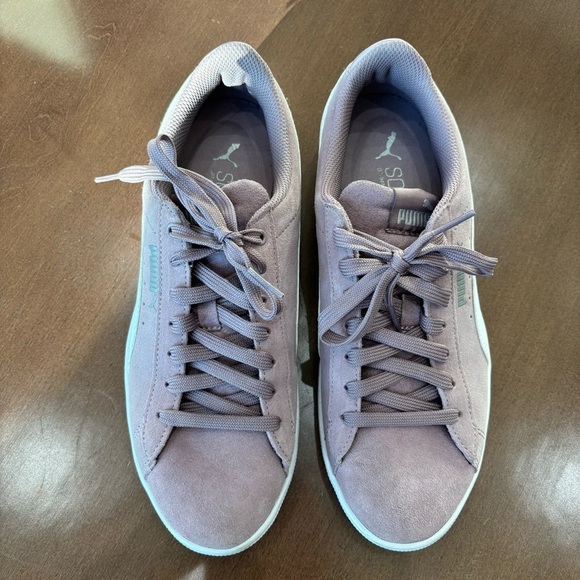 PUMA Women's Vikky Sneaker, Size 8.5 - Picture 4 of 14